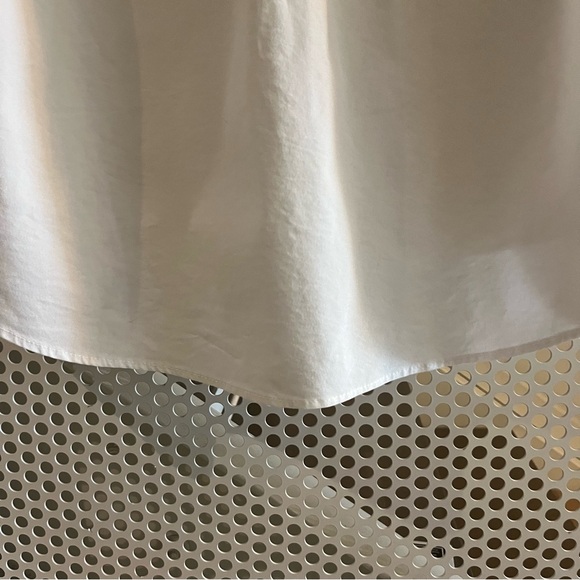 Tahari Puffed Sleeve Button Down Collared Shirt Size Medium White Cotton Blend - Picture 14 of 14